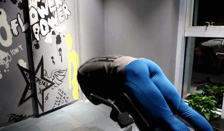 山羊挺身替代动作练背,山羊挺身练下背正确训练方法