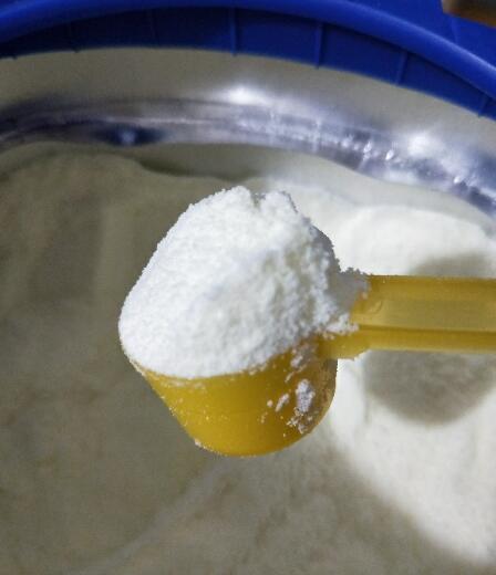 奶粉有棕榈油容易便秘吗,德国爱他美适度水解奶粉会便秘吗