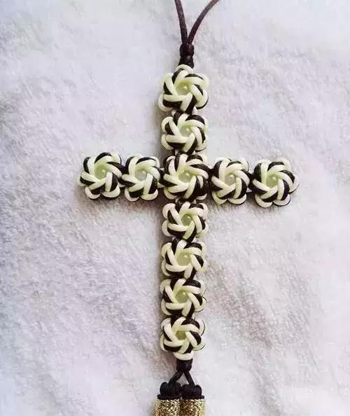 小学生中国结的编法图解,中国结蝴蝶挂件的编法图解