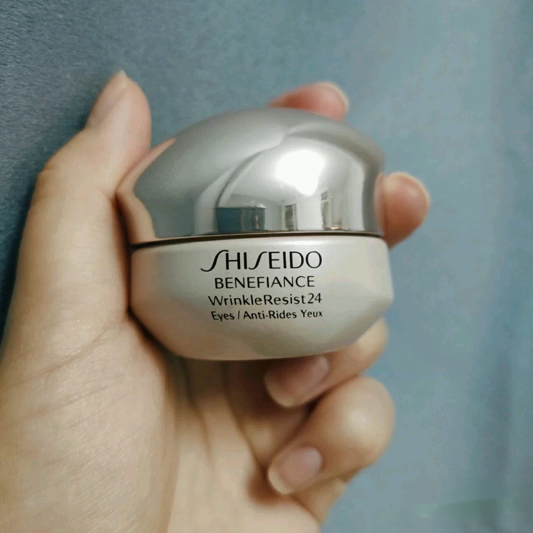 让眼睛恢复好的眼霜推荐,让眼部丰盈的眼霜