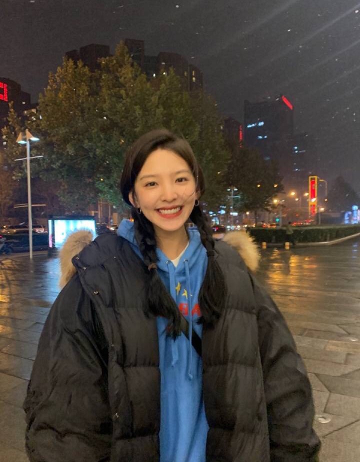 女星机场冬季穿搭,冬天女星机场穿搭