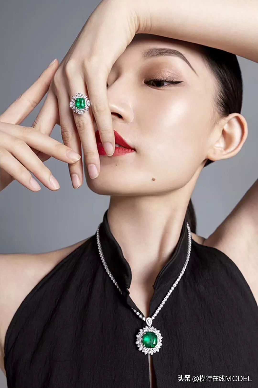 平面模特拍摄姿势新手教程,平面产品拍摄技巧