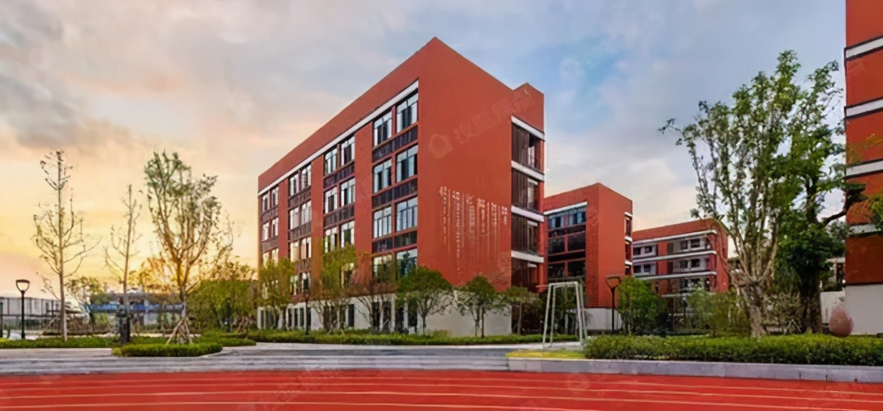 重庆华东师范大学附属中学好不好,重庆华东师大附属中旭学校如何