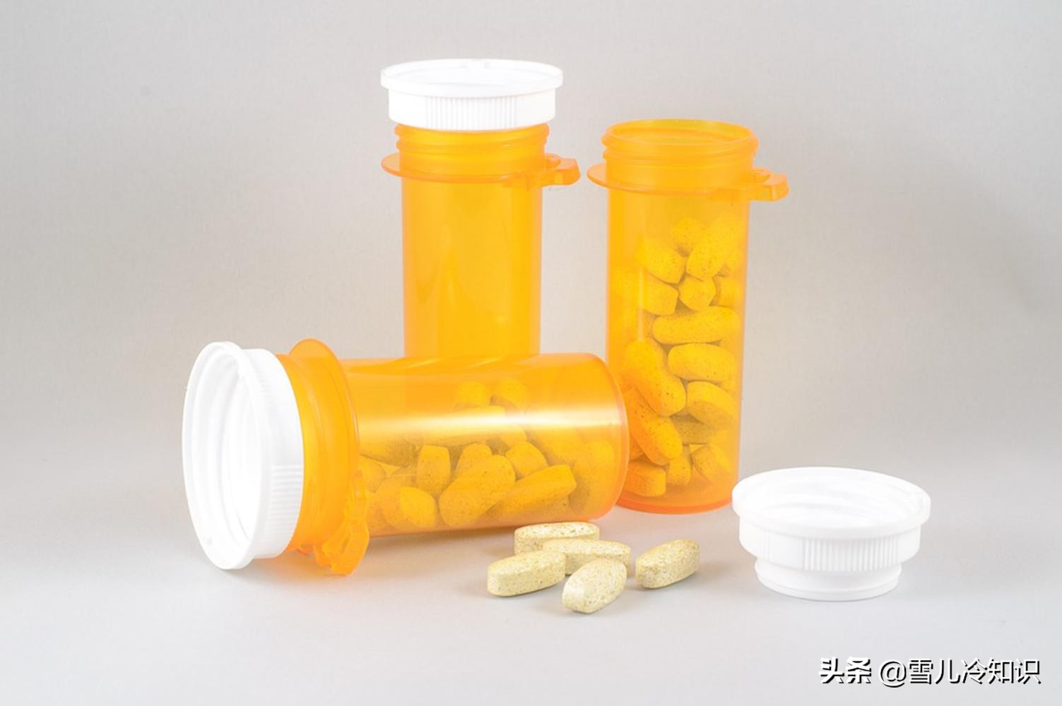 虾和维生素c为什么可以生成砒霜,维生素c和虾要间隔多久能吃