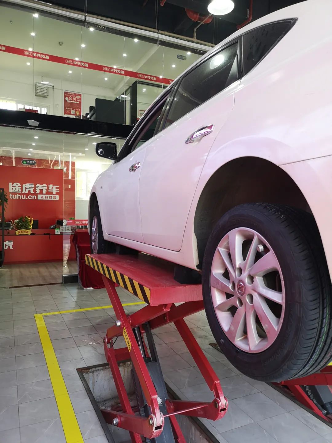 在途虎换轮胎贵还是便宜,途虎换轮胎到底便宜多少