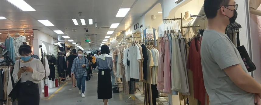 做女装品牌尾货销售工作挣钱么,小白做女装尾货怎么起步