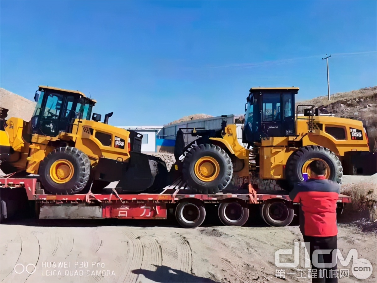 雷沃955k装载机和三一955K哪个好,三一sw955k装载机有几个挡位