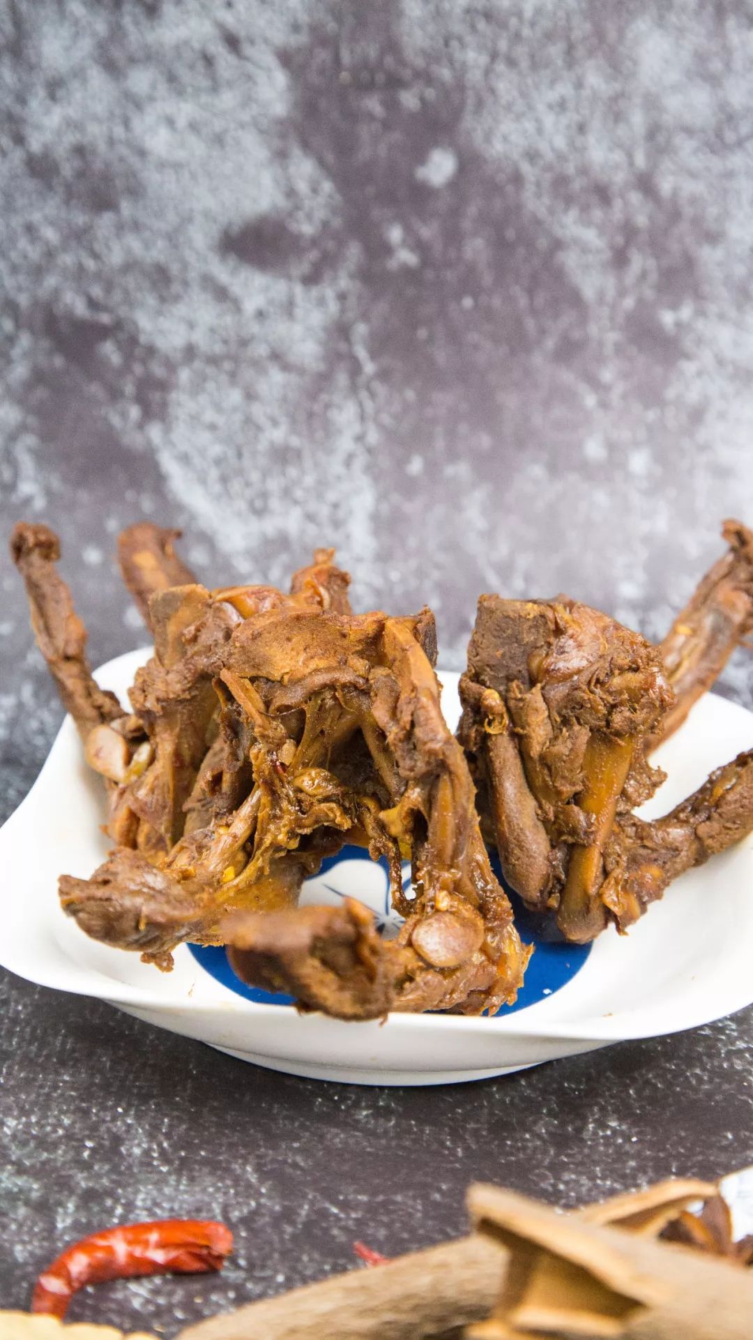 绝味鸭脖又出新品了,绝味鸭脖盘点