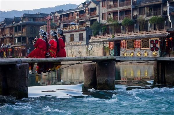 凤凰古城最全攻略,凤凰古城全程详细攻略