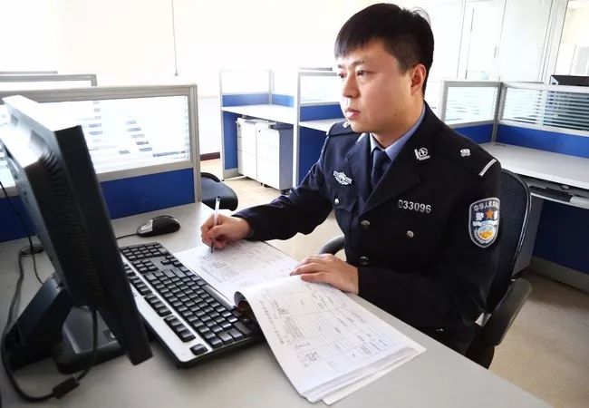 齐齐哈尔民警王世杰：深怀爱民之心恪守为民之责