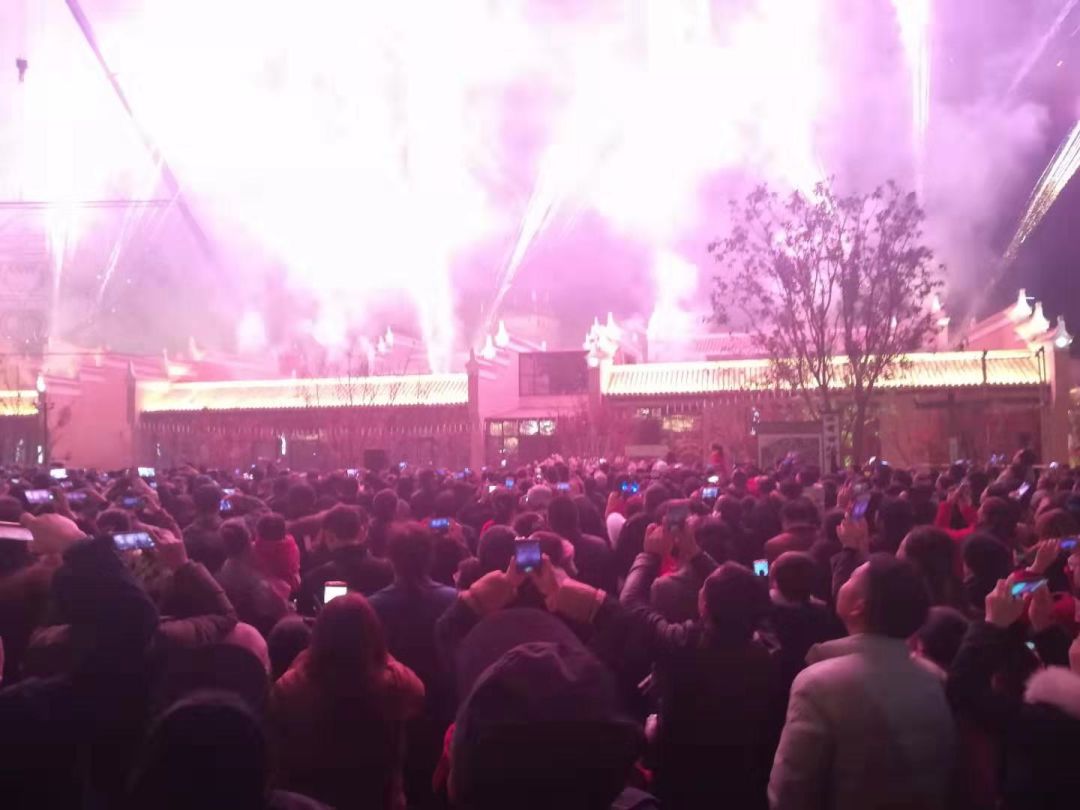 中国万载国际烟花节,中国万载烟花晚会