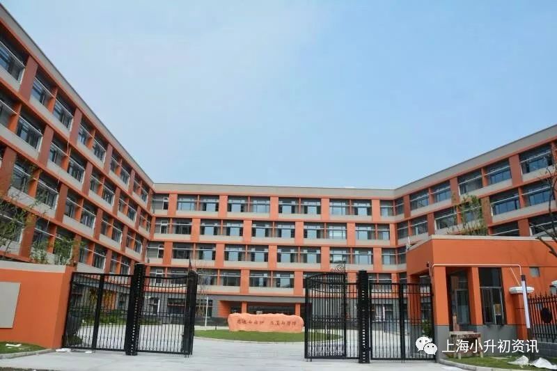 上海十大中学入学率,2022年上海中学录取排名