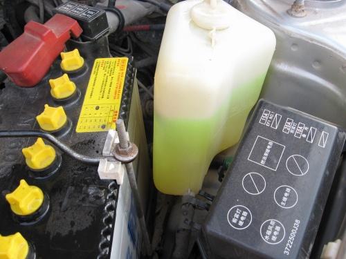 防冻液能不能混加酒精,防冻液里边能掺酒吗