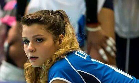 女排姑娘霸气照片,女排队员美照