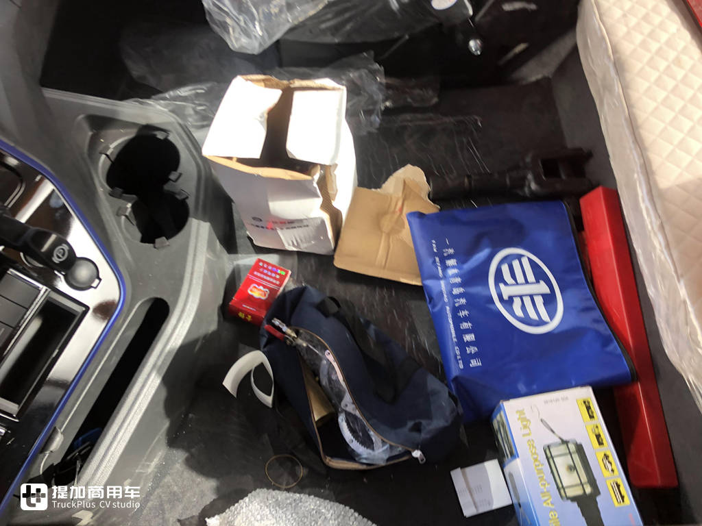 一汽青岛解放悍v最新款自动挡,解放悍v这车怎么样