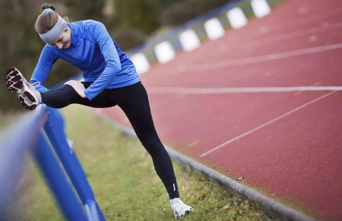 走路能减肚子的肉吗,跑步能减肚子的肉吗健身操