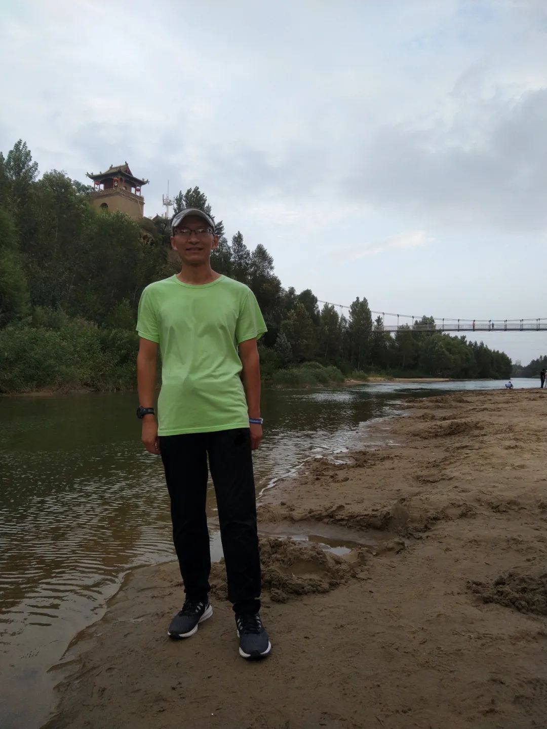 全国单脚跳冠军,单脚站立大赛最好成绩