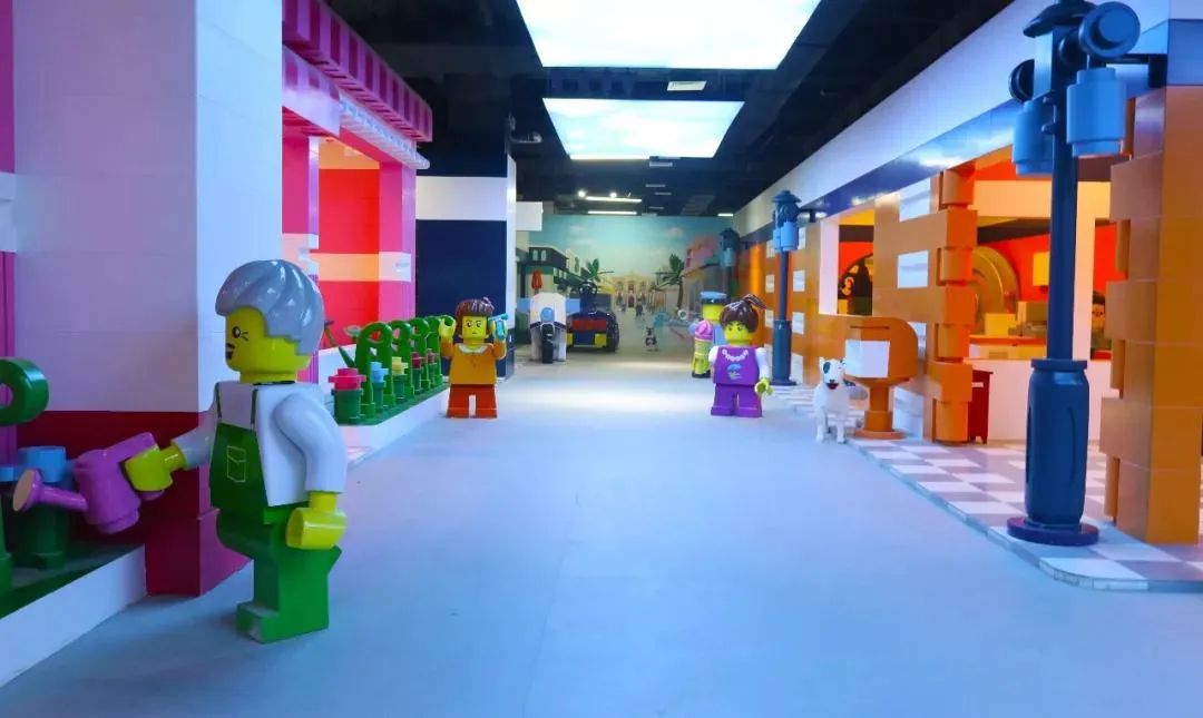 十大热门亲子乐园深圳,斥资两亿的游乐园