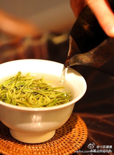 小雪节气一杯热茶就是最好的慰藉,小雪节气煮茶