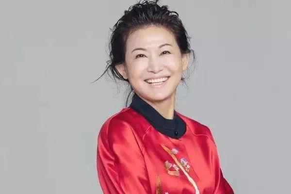 玻尿酸背后的利润有多少 (玻尿酸背后的暴利)