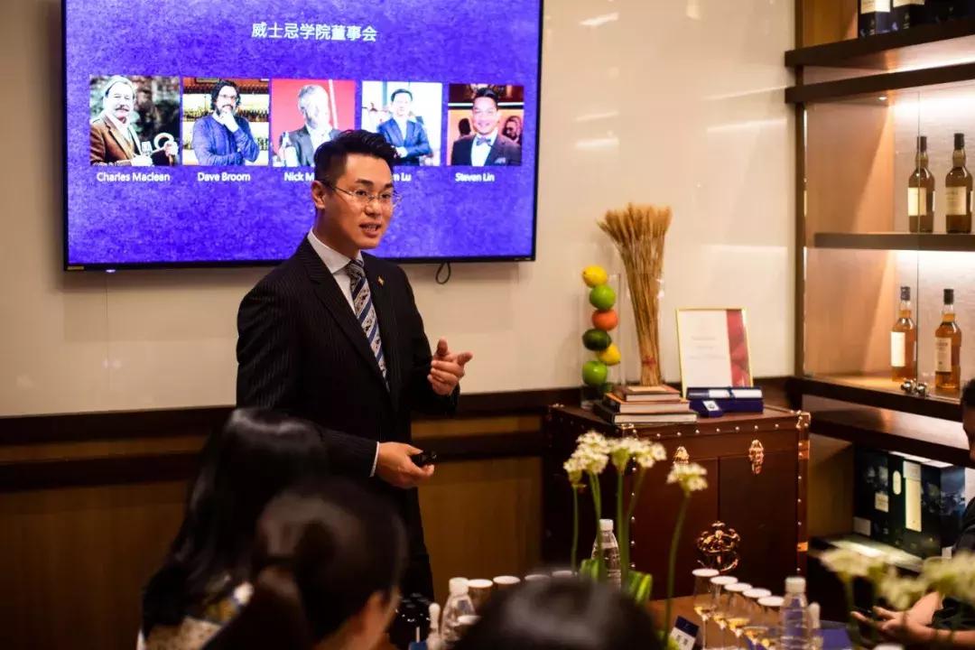 苏格登威士忌中秋礼盒 (苏格登年份威士忌)