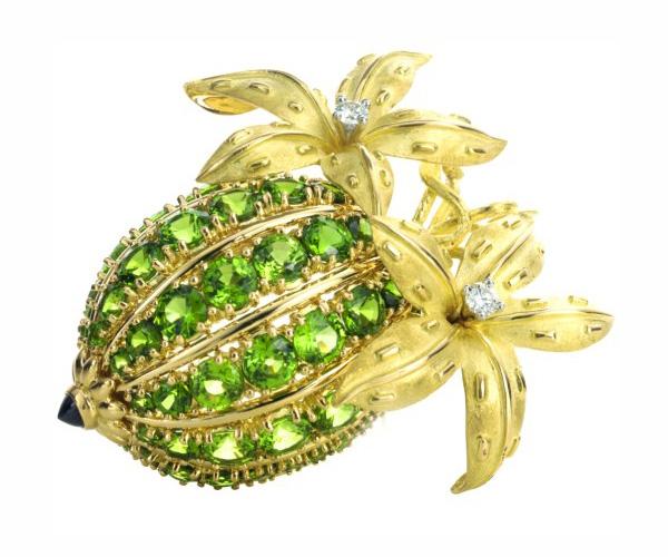 地上捡橄榄石，山上挖“战国红”，走，这个国庆到河北寻宝去