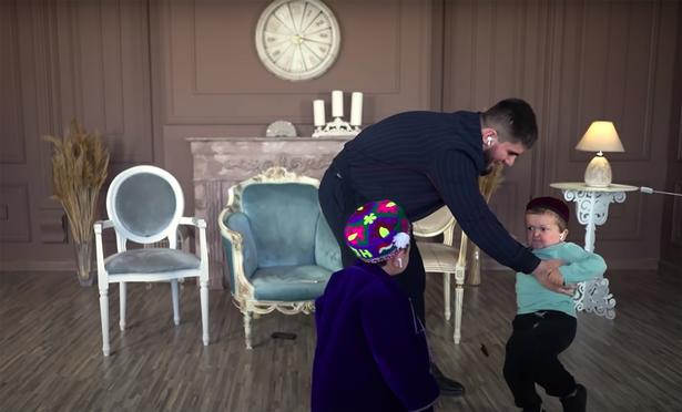 俄罗斯少年格斗队视频,侏儒少年格斗