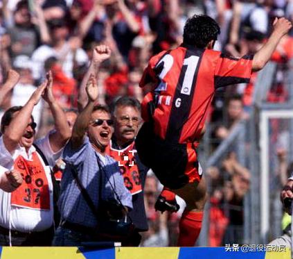 杨晨获得德甲传奇,中国足球杨晨完整版