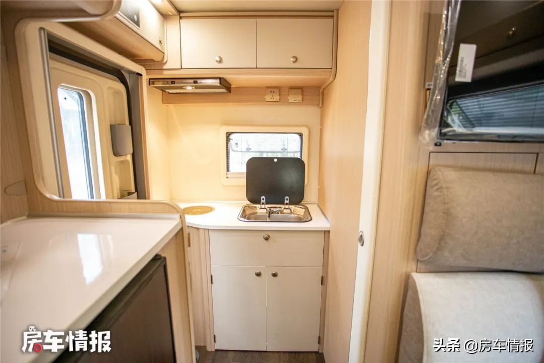 最便宜的能下地库四驱房车,20万能买到的好房车