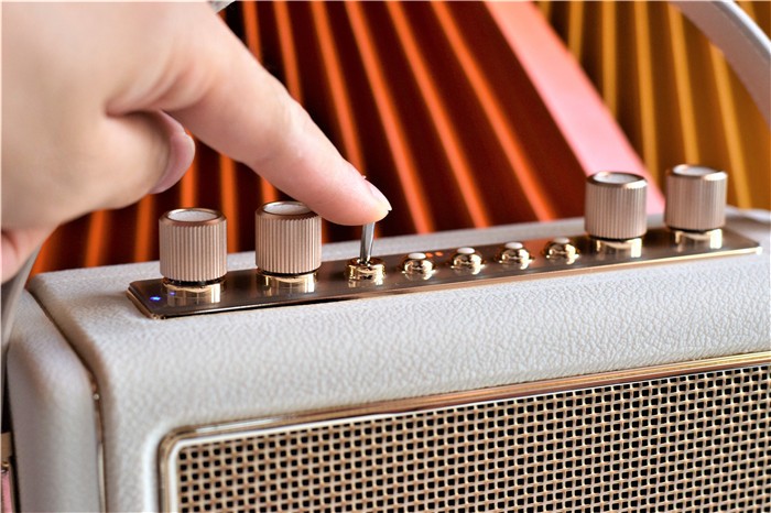 猫王音响mate4评测,猫王mate3对比哈曼卡顿