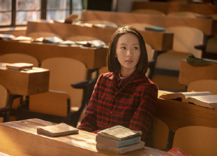 童瑶力压赵丽颖成金鹰视后,童瑶击败赵丽颖视频