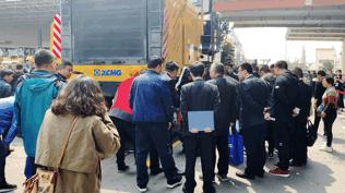 因为你在，今天这个地方火了！