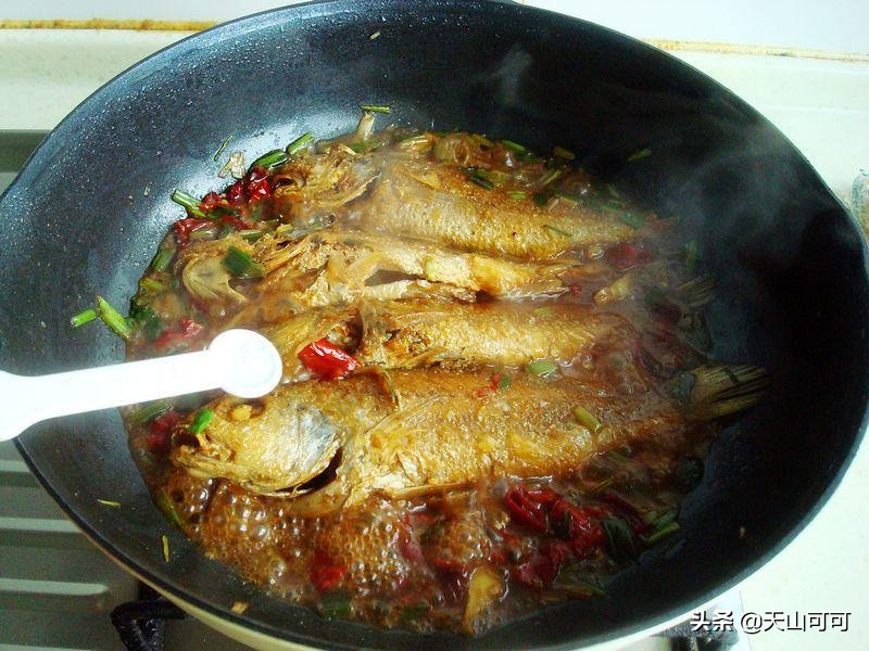 这个季节的鱼最好吃,7月这种鱼最鲜嫩肥美