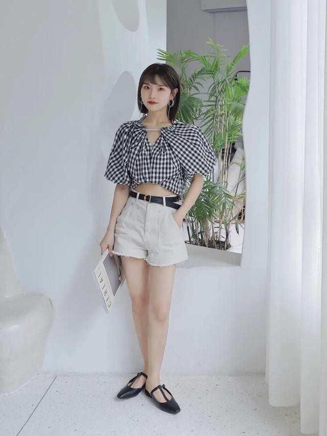 夏天小个子穿搭150显高,适合小个子穿的简约衣服穿搭