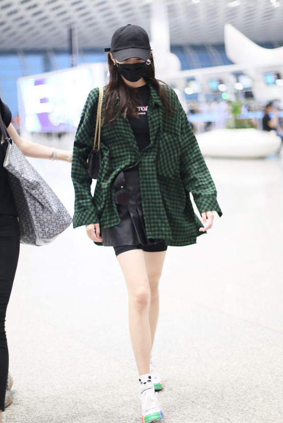 百慕大松紧腰短裤,百慕大短裤女裤