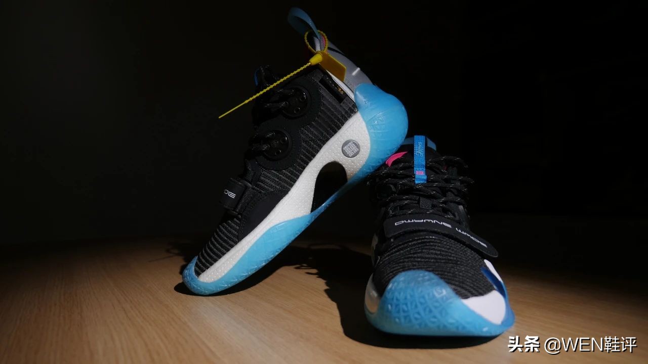 李宁韦德全城8,李宁三千的鞋