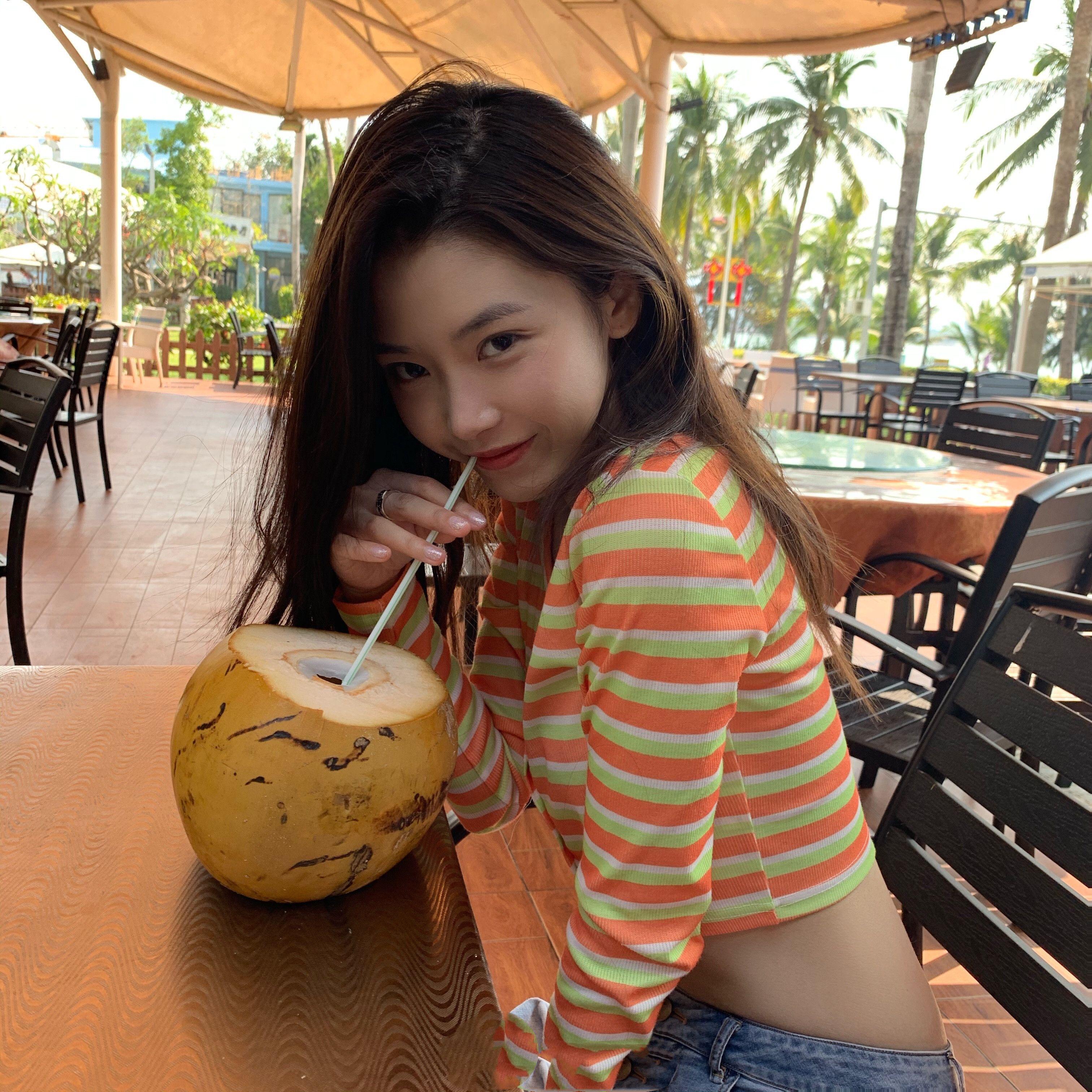 白幼瘦的病态审美评价,白幼瘦的病态审美评论