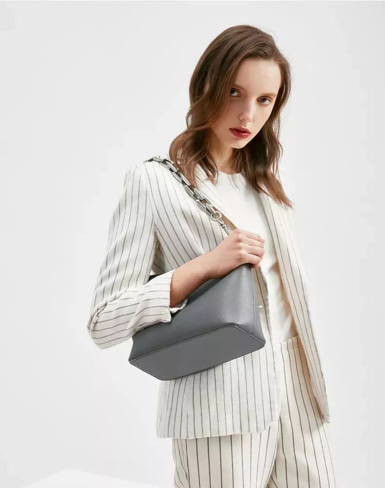 小ck最受欢迎的款式2020,小ck又出新品了