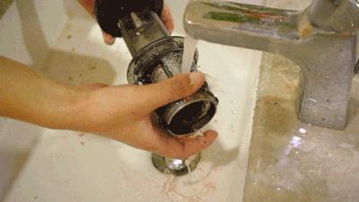 国产不加水榨汁机彻底火了！不加1滴水，97%的纯汁率，细腻0渣感