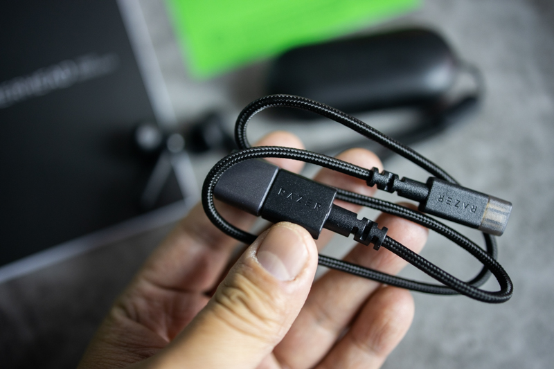 razer雷蛇北海巨妖v3x耳机测评,雷蛇耳机razer战锤狂鲨双核版v2