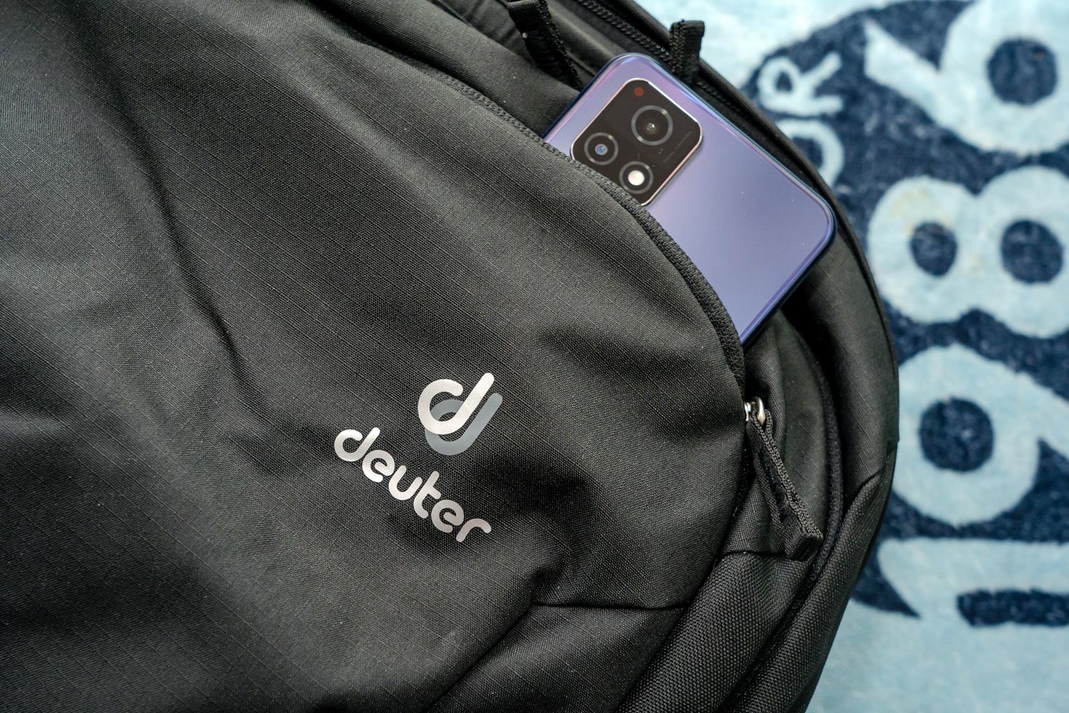 德国多特deuter户外双肩包,多特防水耐磨双肩包