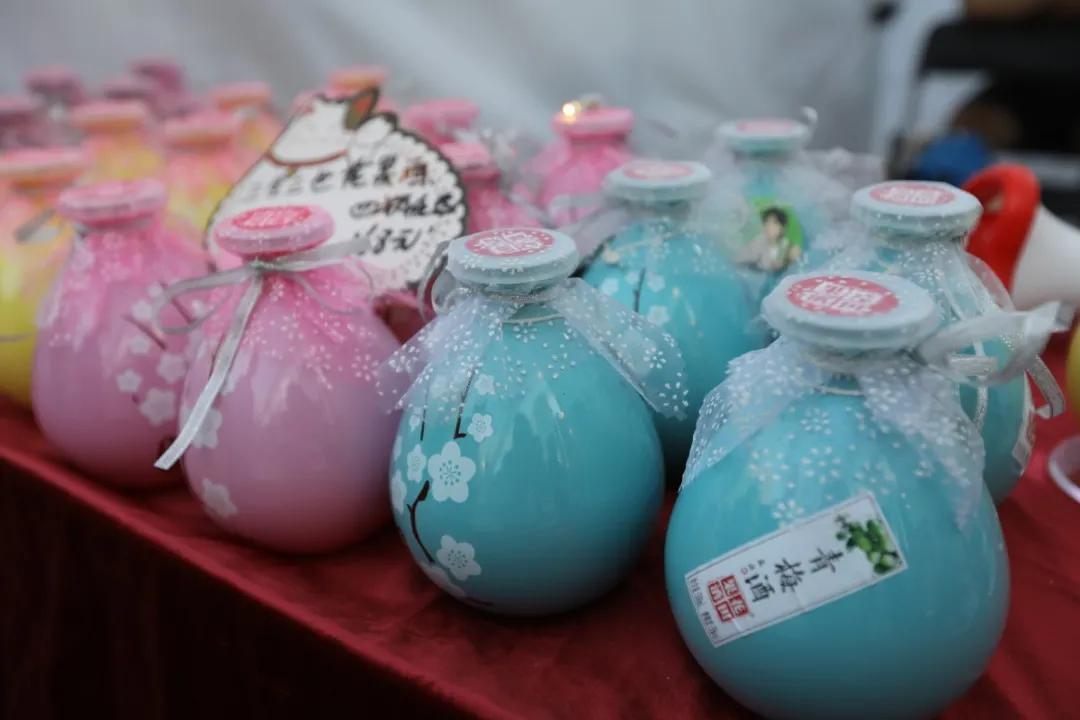 贵阳潮人为何扎推前往这里吃喝玩乐购?速戳