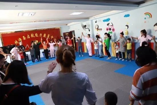 悦心公益,企业践行公益奉献爱心