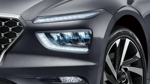 2014现代名图1.8l自动尊贵型,现代名图2021款1.8精英版落地价