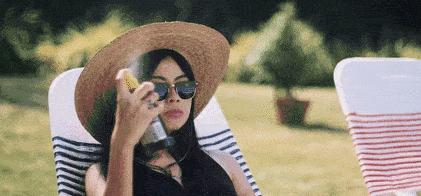 涂了防晒霜还是被晒伤脱皮怎么办,涂了防晒霜很白怎么办