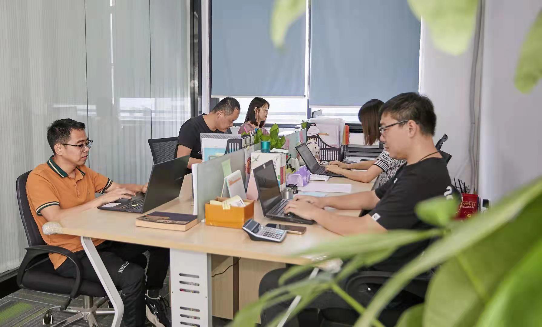 圳音绕梁，华声爱乐管乐团揭牌，奏响时代最强音符