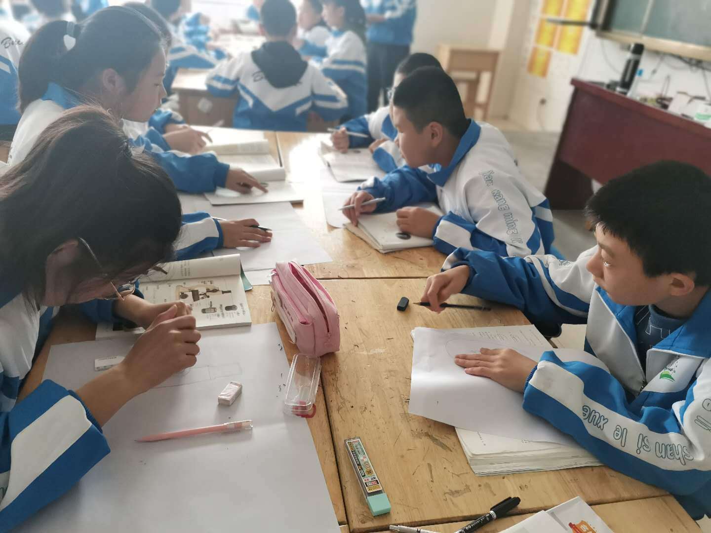 生物绘图大赛图片大全,地理生物绘图比赛