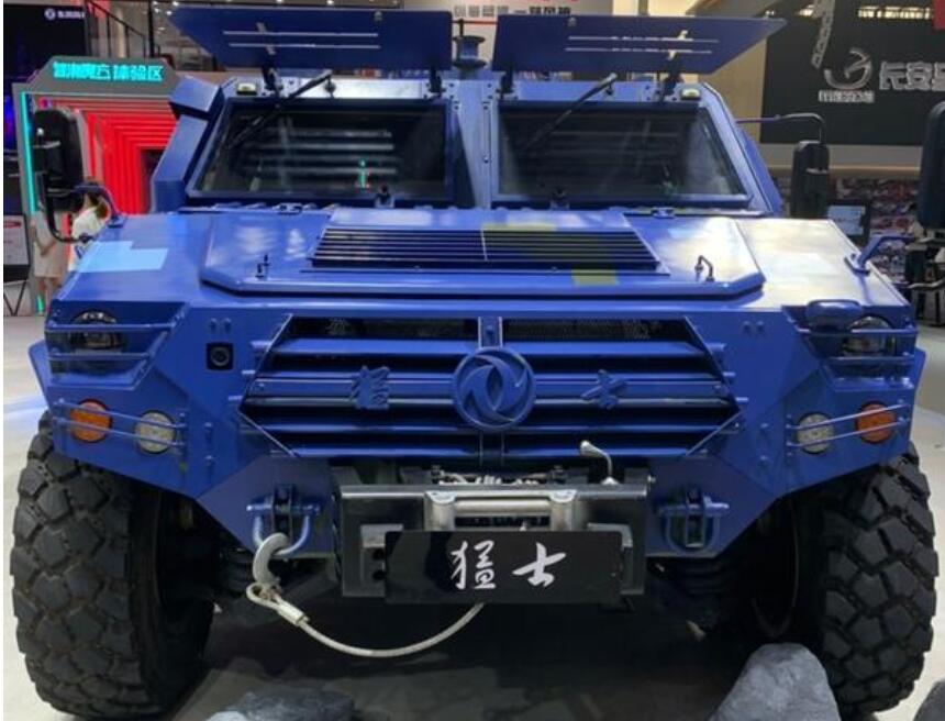 悍马h1与东风猛士谁的更好,军用车东风猛士最新款