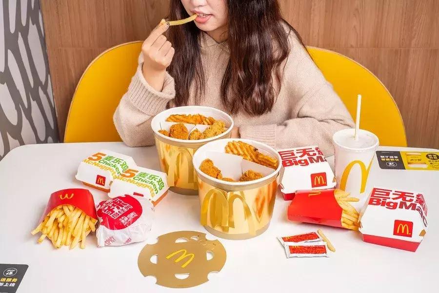 知名餐饮品牌的成功秘诀 (不建议做的一百个餐饮品牌)