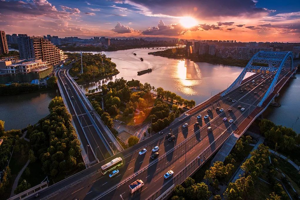 宁波宜居城市,南通湖州宁波哪个城市最宜居